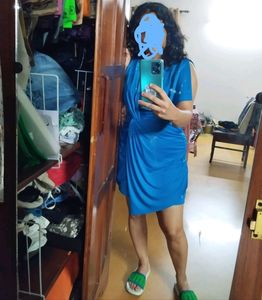 Blue dress