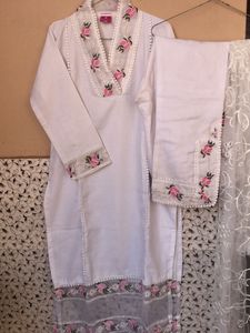 Elegant White Embroidered Kurta Set