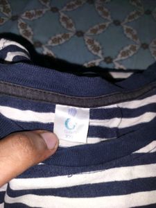 Black &amp; White Striped Tshirt