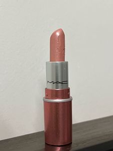 MAC Limited Edition Nude Lipstick (Mini) + Freebie