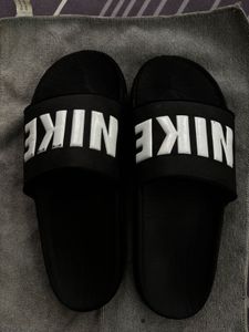 Nike Black & White Logo Flip Flops/ sliders