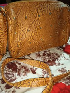 SLING BAG (Limited Period Offer)