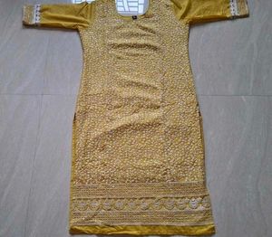 Yellow Kurta set (size~L)🌻💗