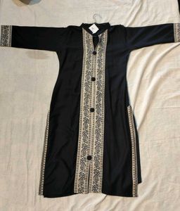 Elegant Black Embroidered Kurti