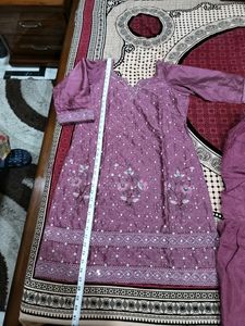 Silk Suit Set For Sale In Great Condition