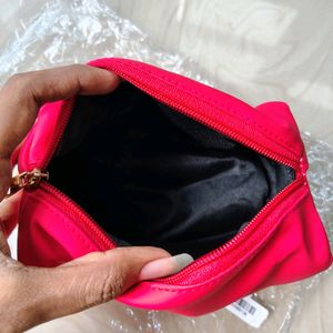 Mac Red Travel Pouch