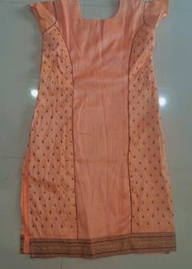 Elegant Embroidered Kurta Set of 2