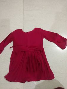 Very Preety Party Wear Sarara