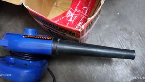 Vacuum Cleaner And Blower