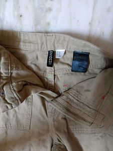 H&amp;M Beige Baggy Cargo Jeans (Size 26)