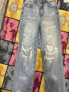 Ripped Jeans &amp; Denim Jacket