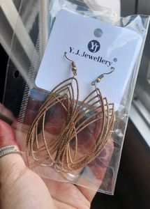 Gold Plated Earrings✨️