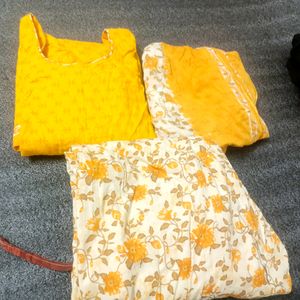 Yellow Printed Salwar Suit Set With Dupatta