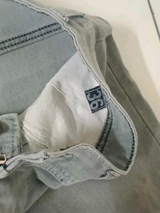 Grey Jeans 👖