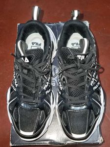 Original FILA Sneakers On Sale!