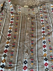 Geometric Print Button-Down Shirt