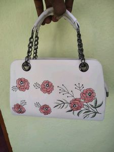 Floral Embroidered White Bag