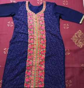 Elegant Blue Embroidered Kurta used