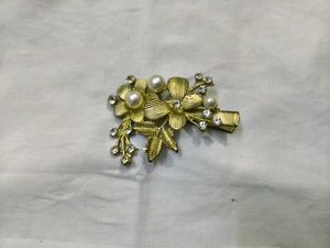 Vintage Gold Floral Hair Clips