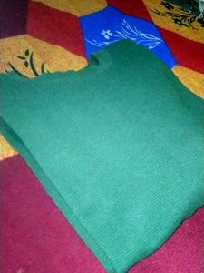 Olive sweatshirt T-shirt