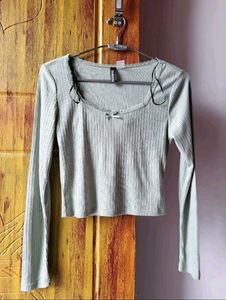 H&amp;M Combo 4 Tops