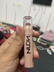 Nuon Lipstick.. Fresh