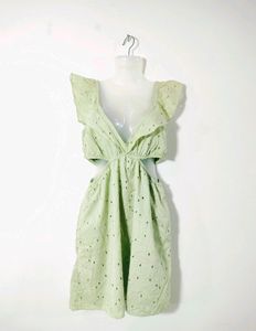 2 Beautiful Dress
