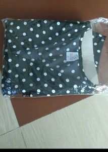 Black Top L Size  Offer