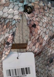 📀 Chic Animal Print Party Top