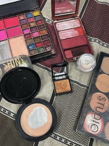 Makeup Palettes Bundle
