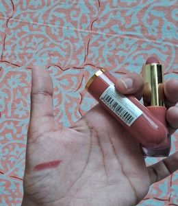Nude Matte Lipstick