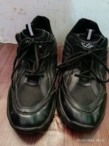 Black Shoes