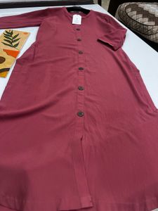 Elegant Button-Down kurti.