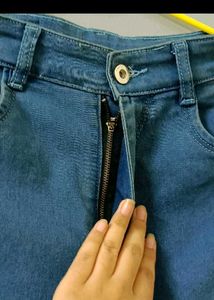 Ripped Wide Leg Jeans