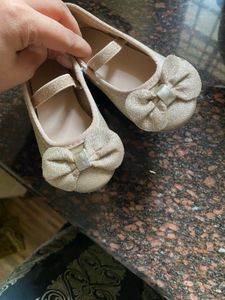 MAX Girl&#39;s Glitter Bow Flats - Size 23