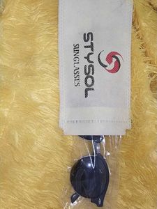 Black Round Sunglasses