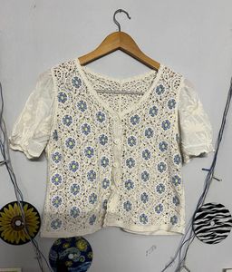 Vintage Crochet Flower Cardigan💙🤍