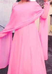 Elegant Pink Kurta Set