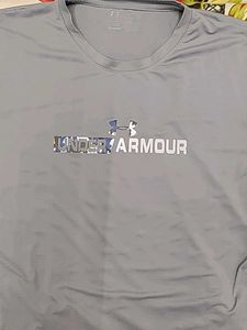 Under Armour Athletic T-Shirt