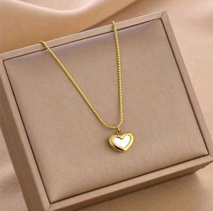 Gold Bow &amp; Heart Necklace