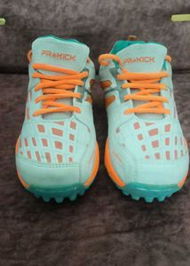 Pro Kicks Sports Shoes(Ruber Spike )