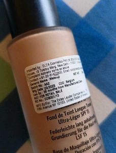 Bobbi Brown Foundation