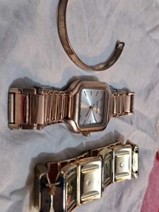 Elegant Women's Watch stack