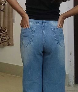 Ripped Wide Leg Jeans