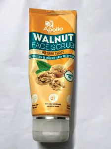 Apollo Walnut Face Scrub