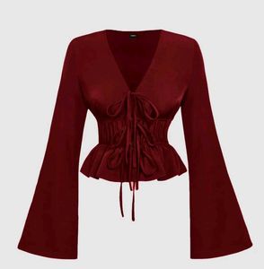 Vintage tie front flare sleeve top 💌