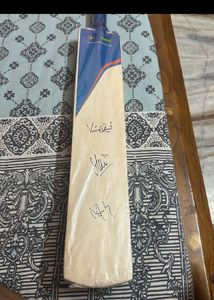 Oppo Original Autographed Bat Unused Box Packed