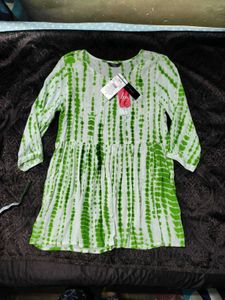 Brand New Tie & Dye Hawt  Empire Top