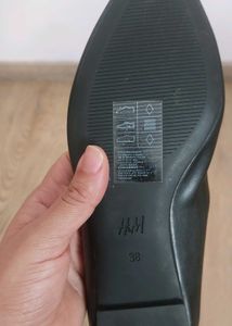 🥿H&amp;M Black Flat/Ballerinas