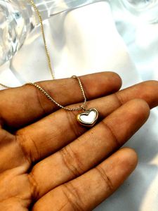 Gold Heart Pendant Necklace